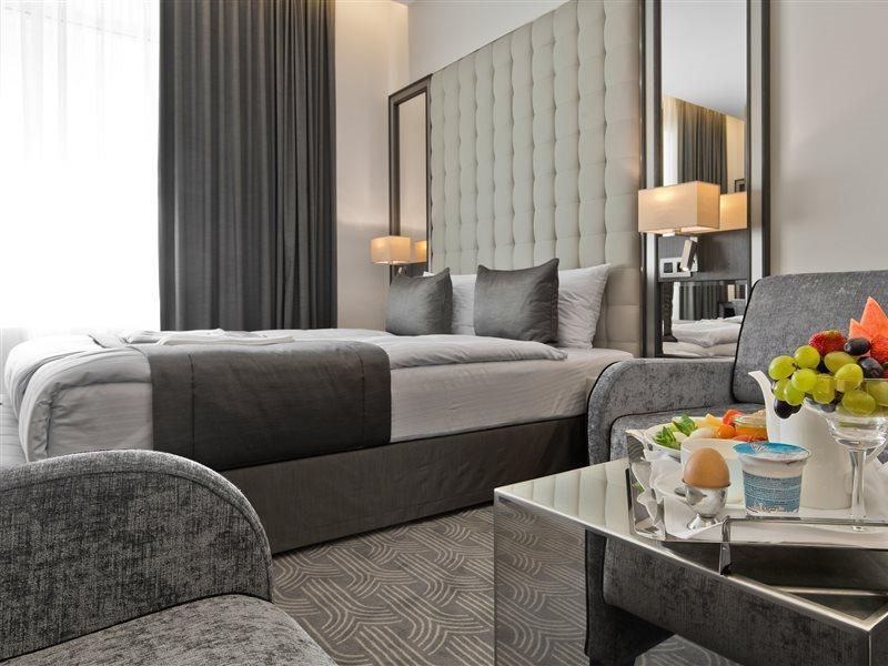 Congress Avenue Hotel VNO Kültér fotó