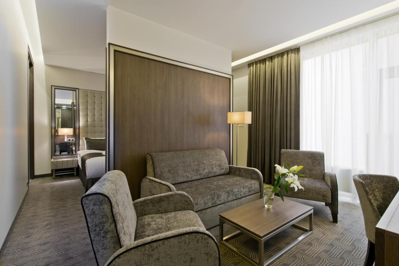 Congress Avenue Hotel VNO Kültér fotó