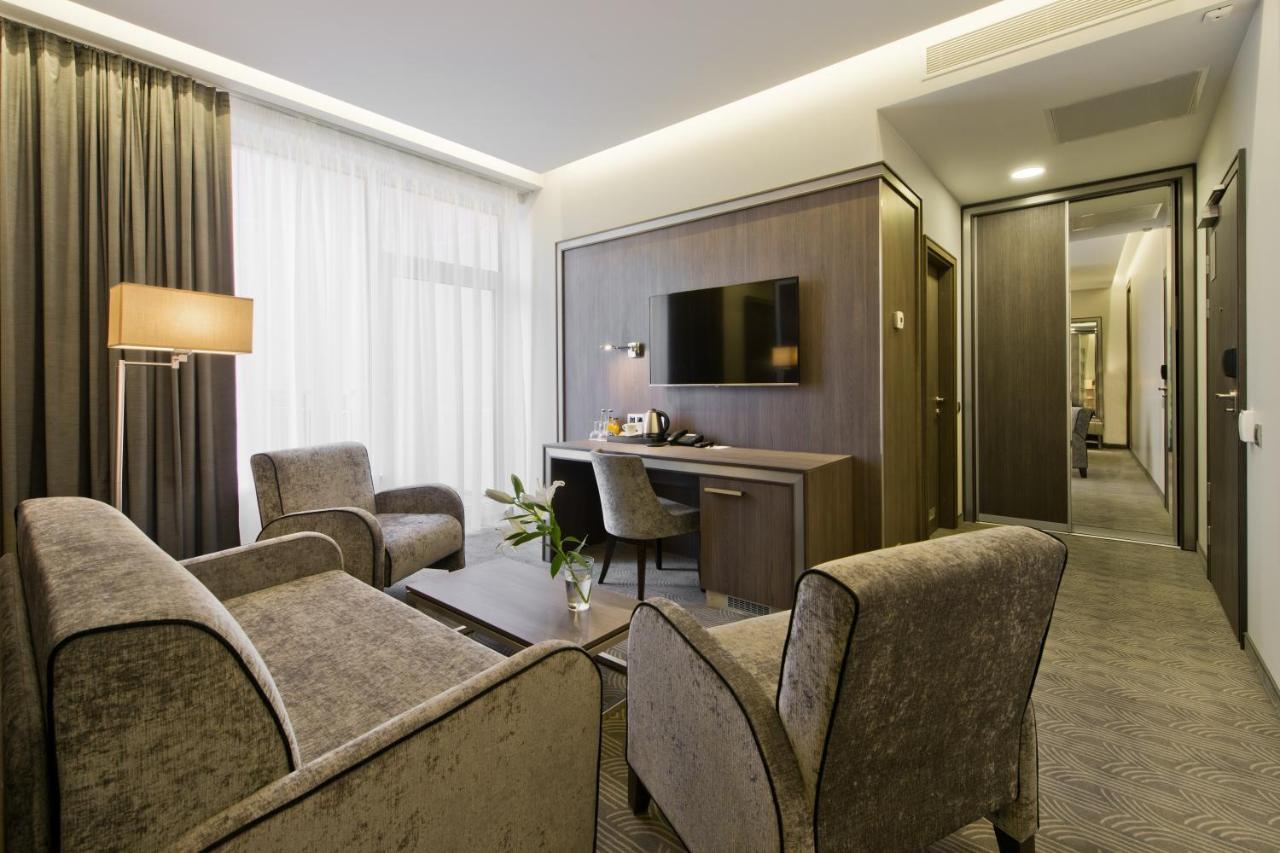 Congress Avenue Hotel VNO Kültér fotó