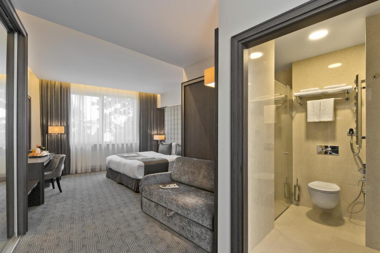 Congress Avenue Hotel VNO Kültér fotó